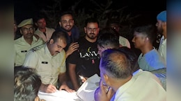 यूट्यूबर एल्विश यादव गिरफ्तार, UP के कानून मंत्री ने कहा-  'कोई भी व्यक्ति कानून से ऊपर नहीं है'