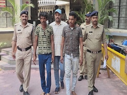 Indore News: ₹7 करोड़ से अधिक की Brown Sugar के साथ दो आरोपी गिरफ्तार, बड़े रैकेट पर पुलिस ने ऐसे कसा शिकंजा Indore News: ₹7 करोड़ से अधिक की Brown Sugar के साथ दो आरोपी गिरफ्तार, बड़े रैकेट पर पुलिस ने ऐसे कसा शिकंजा