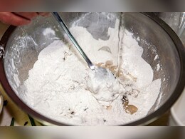 कोलेस्ट्रॉल को कंट्रोल करने के लिए कौन से आटे की रोटी खाएं?