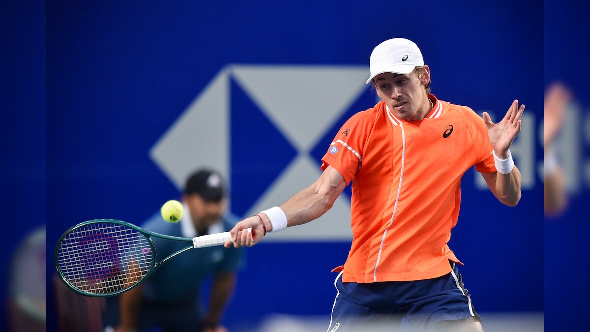 Alex De Minaur Beats Stefanos Tsitsipas At Last To Reach Acapulco Semi-Finals