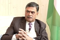 RK Singh फिर से पाएंगे BJP का टिकट या Meena Singh बनेंगी उम्मीदवार? RK Singh फिर से पाएंगे BJP का टिकट या Meena Singh बनेंगी उम्मीदवार?