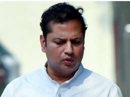 Rajasthan Politics: टिकट मिलते ही पोस्टर विवाद में फंसे वैभव गहलोत, कांग्रेस प्रवक्ता बोले- 'आर्शीवाद भी चाहिए और...' Rajasthan Politics: टिकट मिलते ही पोस्टर विवाद में फंसे वैभव गहलोत, कांग्रेस प्रवक्ता बोले- 'आर्शीवाद भी चाहिए और...'