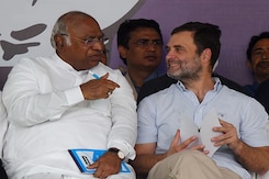 Lok Sabha Election: चुनाव के लिए क्या है कांग्रेस की रणनीति? कद्दावर नेताओं पर लगाया दांव Lok Sabha Election: चुनाव के लिए क्या है कांग्रेस की रणनीति? कद्दावर नेताओं पर लगाया दांव