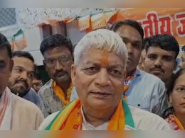 टिकट मिलते ही प्रचार में उतरे दामोदर अग्रवाल, कहा- यह चुनाव सीपी जोशी और अग्रवाल के बीच नहीं टिकट मिलते ही प्रचार में उतरे दामोदर अग्रवाल, कहा- यह चुनाव सीपी जोशी और अग्रवाल के बीच नहीं