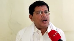 उपचुनाव में टिकट के लिए कांग्रेस में मारामारी! दौसा में 20 से 25 दावेदार, मुरारीलाल मीणा का बड़ा बयान