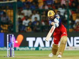 PBKS vs RCB Live: कोहली-कार्तिक के तूफान में उड़ा पंजाब, बेंगलुरु ने चार विकेट से हराया PBKS vs RCB Live: कोहली-कार्तिक के तूफान में उड़ा पंजाब, बेंगलुरु ने चार विकेट से हराया