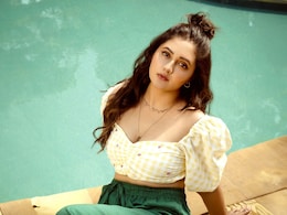 मूड ठीक करना है? तो रश्मि देसाई से सीखिए जादुई मंत्र, एक्ट्रेस ने वीडियो शेयर कर बताया सीक्रेट मूड ठीक करना है? तो रश्मि देसाई से सीखिए जादुई मंत्र, एक्ट्रेस ने वीडियो शेयर कर बताया सीक्रेट