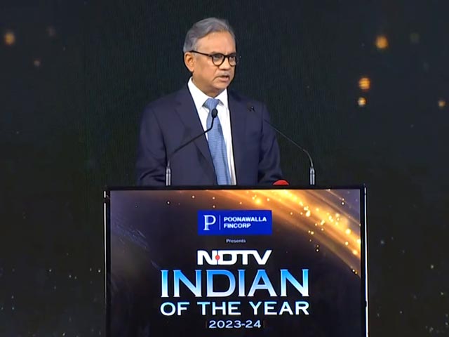 Video: NDTV Editor-In-Chief Sanjay Pugalia Welcomes Vice President Jagdeep Dhankhar At NDTV Indian Of The Year Awards