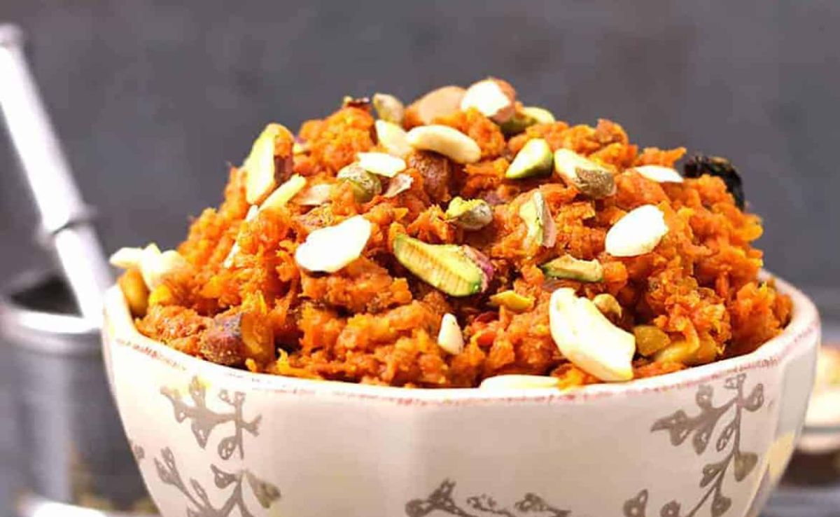 गाजराचा हलवा आवडीने खाल्ला असेल, त्याचा इतिहास माहित आहे का?