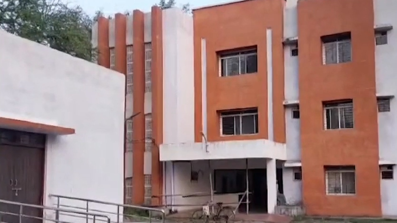 जबलपुर का 2.59 करोड़ में बना ये वृद्वाश्रम ताले में क्यों बंद है?