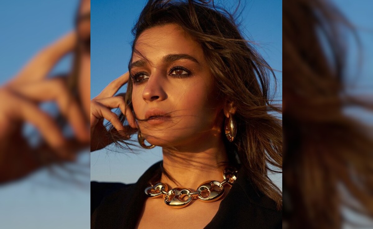 Alia Bhatt's Shout Out To <i>Crew's</i> Flying Start At The Box Office: "Congratulations To These Outstanding Women"