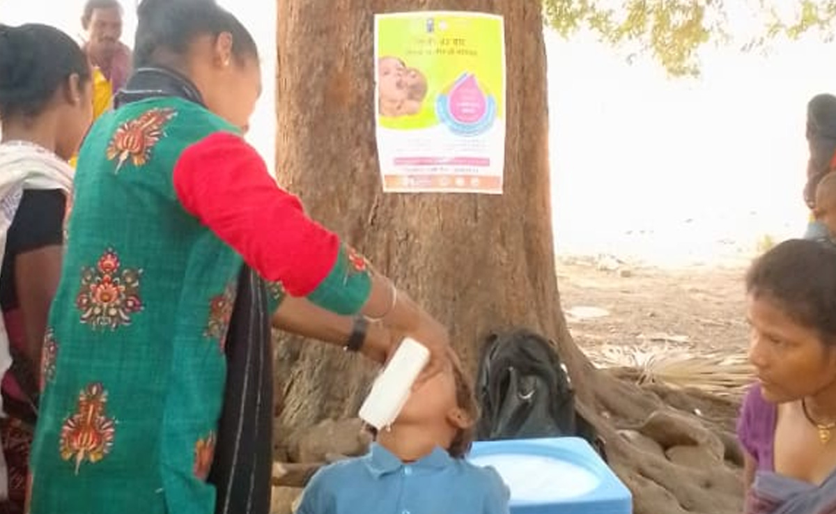 &nbsp;छत्तीसगढ़: पोलियो ड्रॉप की जगह बच्चों को पिलाया गया आइस बैग का पानी, 'लापरवाही' पर मचा हड़कंप