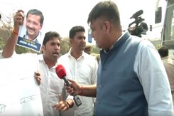 CM Kejriwal Arrested: केजरीवाल के समर्थन में आप की आवाज़ बुलंद, पुलिस भी ले रही सख्त एक्शन CM Kejriwal Arrested: केजरीवाल के समर्थन में आप की आवाज़ बुलंद, पुलिस भी ले रही सख्त एक्शन