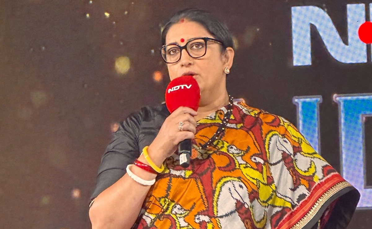 "Those Who Used To Loot Booths...": Smriti Irani Jabs Congress On Amethi