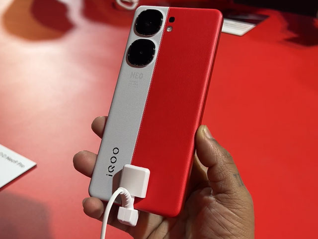 iQoo Neo 9 Pro: First Look