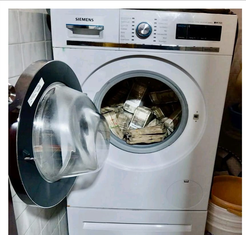 Cleaning Money? Probe Agency Finds Rs 2.5 Crore Stashed In Washing Machine