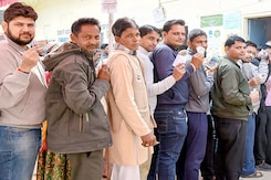 Lok Sabha Elections: बज गया लोकसभा चुनाव का बिगुल..जानिए किस राज्य में कितने चरणों में होंगे चुनाव? Lok Sabha Elections: बज गया लोकसभा चुनाव का बिगुल..जानिए किस राज्य में कितने चरणों में होंगे चुनाव?