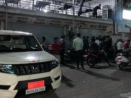 GST Raid: इंदौर के मशहूर पान कारोबारी के 28 ठिकानों पर पड़ा GST का छापा, जानिए मामला  GST Raid: इंदौर के मशहूर पान कारोबारी के 28 ठिकानों पर पड़ा GST का छापा, जानिए मामला