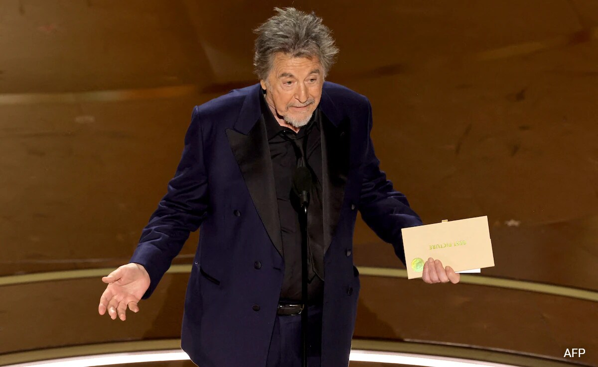 Explained: Al Pacino's Oscars Controversy Topped With Memes And A Clarification