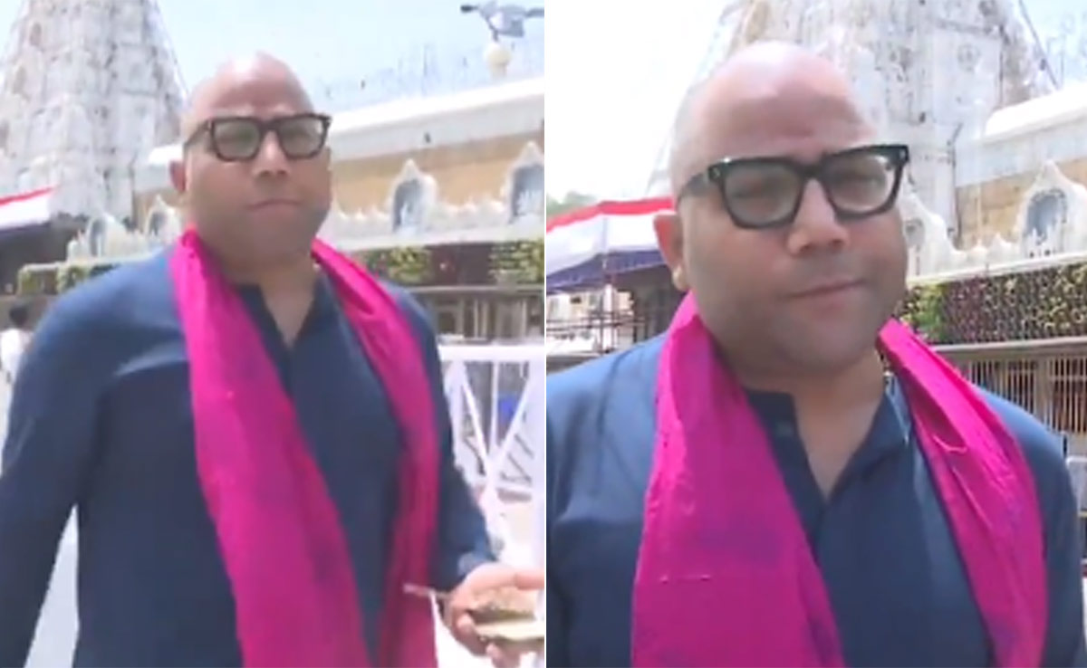 Trending: <i>Animal</i> Director Sandeep Reddy Vanga Spotted In A Brand New Bald Look