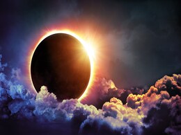 Surya Grahan 2024: इस साल कब लगेगा पहला सूर्य ग्रहण, जानिए तारीख, समय और भारत में दिखेगा या नहीं Surya Grahan 2024: इस साल कब लगेगा पहला सूर्य ग्रहण, जानिए तारीख, समय और भारत में दिखेगा या नहीं