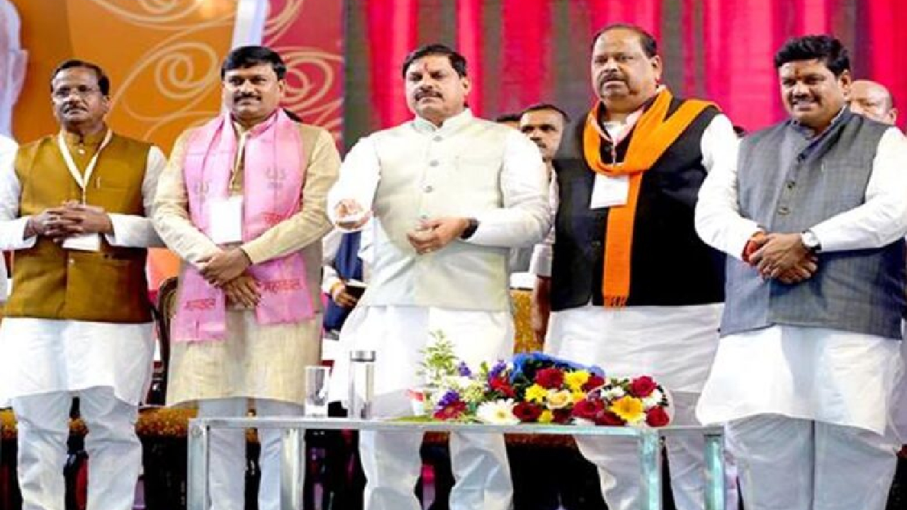 सीएम ने किया विक्रमोत्‍सव का शुभारंभ, हजारों युवाओं को रोजगार देने पर फोकस