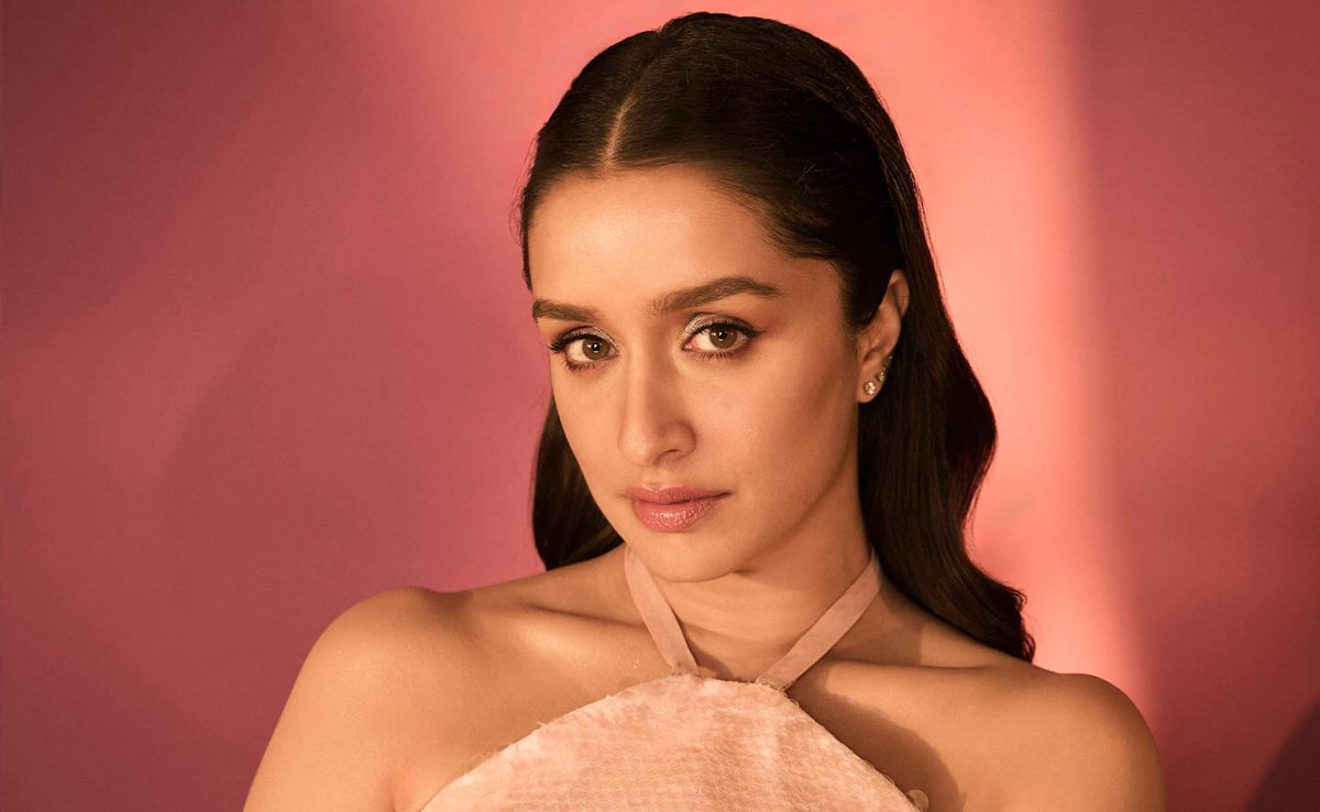 एक्ट्रेस श्रद्धा कपूर को नाश्ते में सबसे ज्यादा पसंद है ये डिश, खुद को भी कर सकते हैं रिलेट