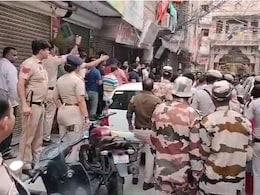 4-Year-Old Raped In Delhi, Protest Outside Home Of Accused 4-Year-Old Raped In Delhi, Protest Outside Home Of Accused