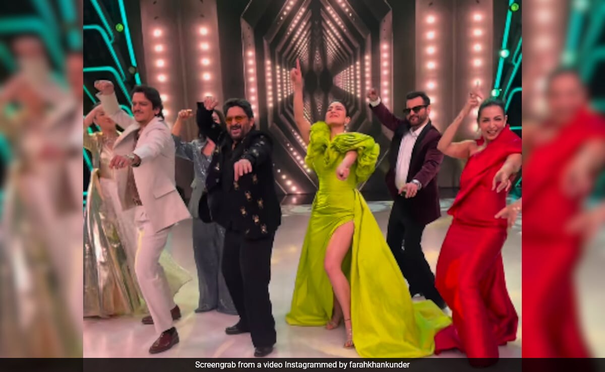 When OG Arshad Warsi And Gen Z Sara Ali Khan Danced To <i>Aankh Maare</i> Together