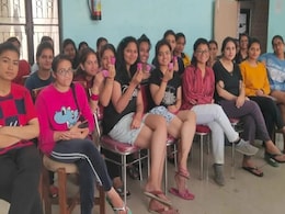 अंतरराष्ट्रीय महिला दिवस में 'उन दिनों' की बात अंतरराष्ट्रीय महिला दिवस में 'उन दिनों' की बात