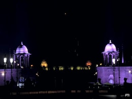Delhi Saves 206 Megawatts Electricity During Earth Hour Delhi Saves 206 Megawatts Electricity During Earth Hour