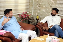 INDIA Bloc Attempts Coup In Bihar, Makes 8-Seat Offer To BJP Ally: Sources INDIA Bloc Attempts Coup In Bihar, Makes 8-Seat Offer To BJP Ally: Sources