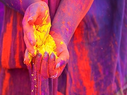 Holi Shayari: हम से नजर मिलाइए होली का रोज है, तीर-ए-नजर चलाइए होली का रोज है, शायरी से कहें होली मुबारक Holi Shayari: हम से नजर मिलाइए होली का रोज है, तीर-ए-नजर चलाइए होली का रोज है, शायरी से कहें होली मुबारक