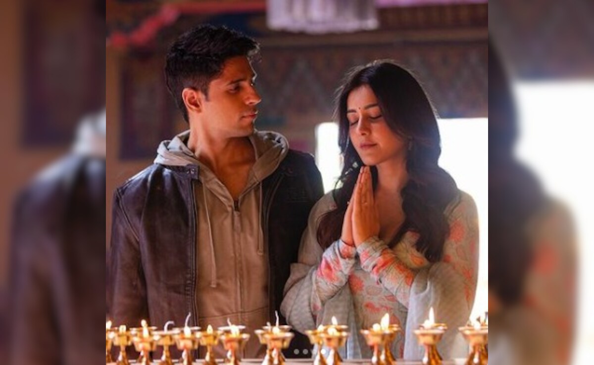 "Lady <i>Yodha</i>" Raashii Khanna's Thank You Note For Fans: "Your Love Has Truly Warmed My Heart"