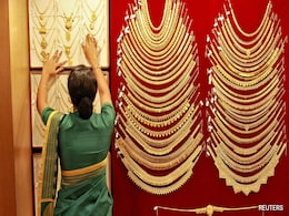 Gold Prices Surge To Record High As US Fed Holds Interest Rates Gold Prices Surge To Record High As US Fed Holds Interest Rates