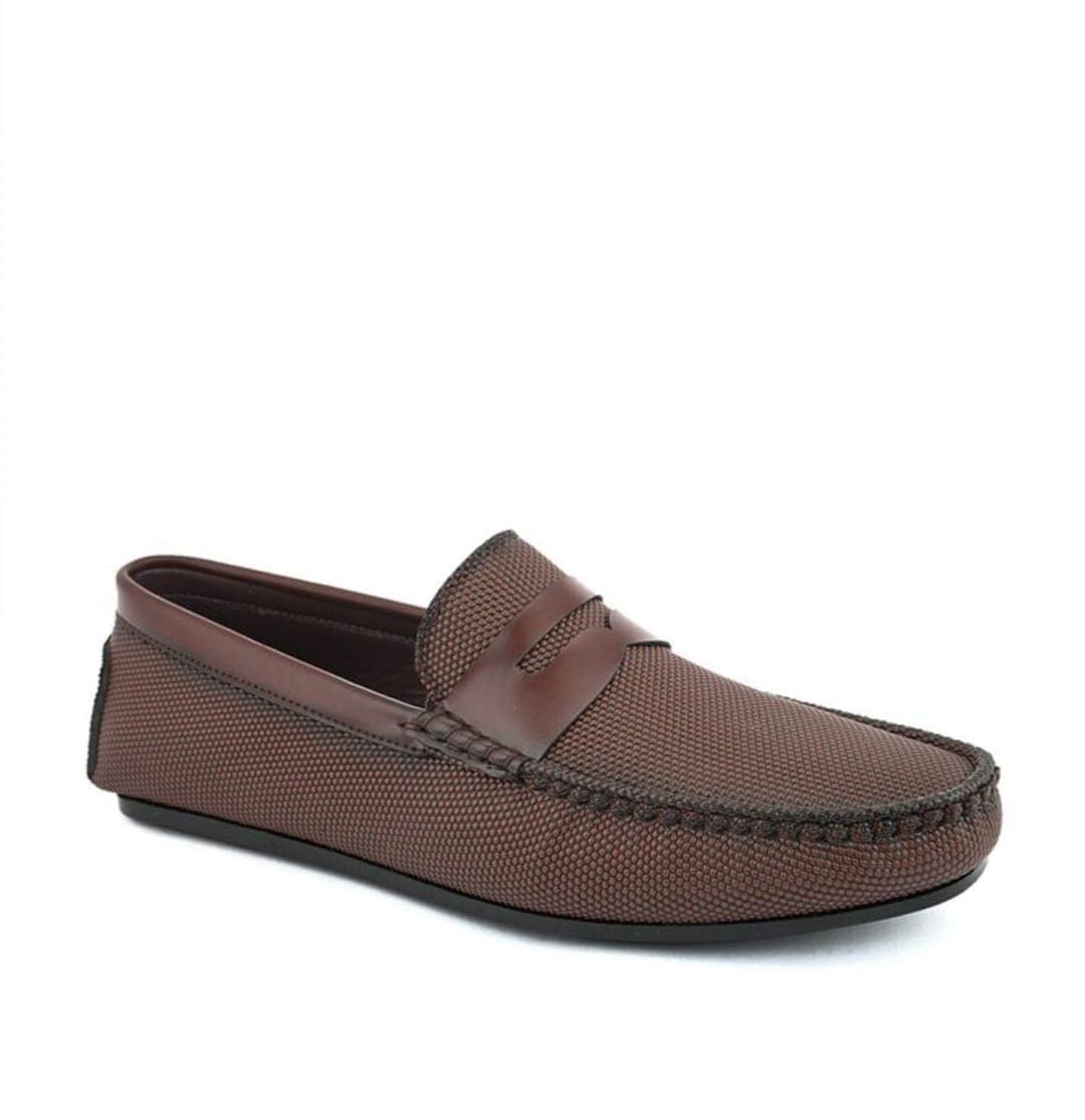 Best Deals On Mens Loafers From Myntra