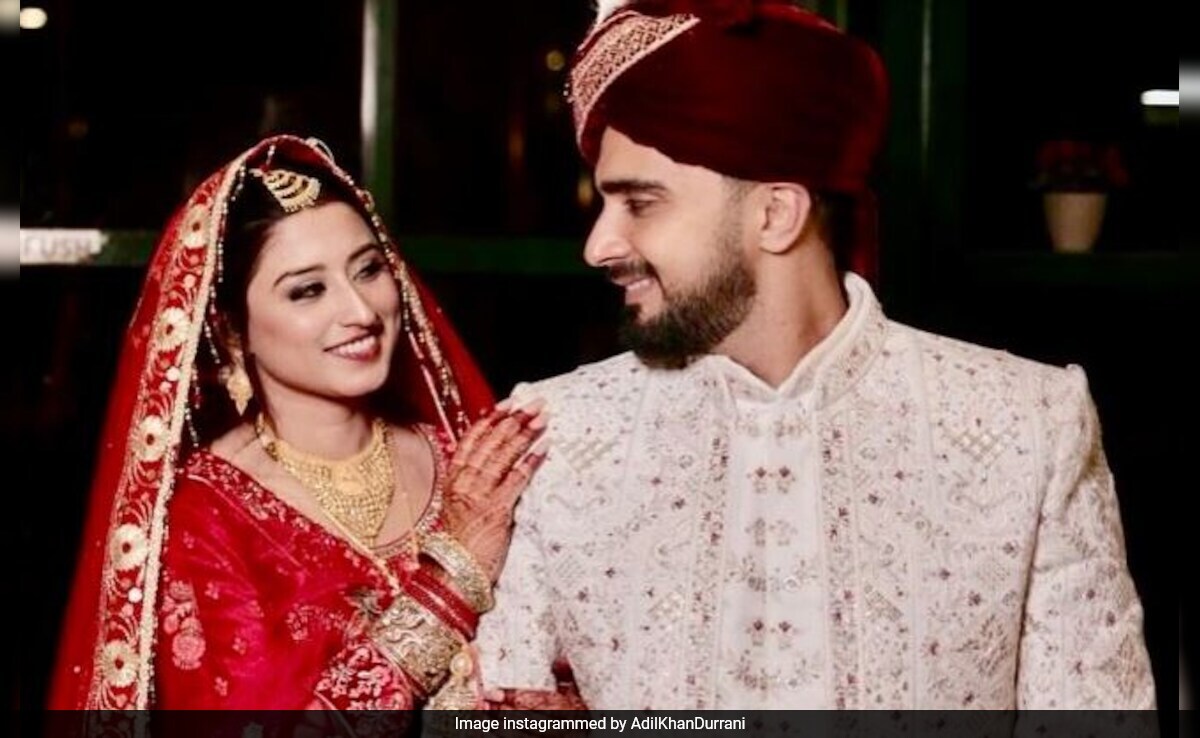 Rakhi Sawant's Ex-Husband Adil Khan Durrani Marries <i>Bigg Boss 12</i> Contestant Somi Khan