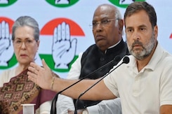 राजस्थान: कांग्रेस की तीसरी लिस्ट  जारी, इन उम्मीदवारों मिला मौका राजस्थान: कांग्रेस की तीसरी लिस्ट  जारी, इन उम्मीदवारों मिला मौका