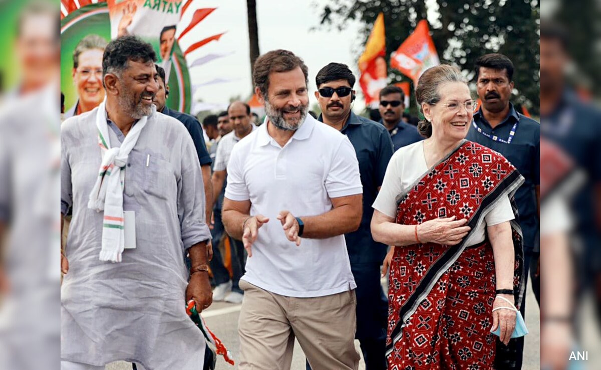 "Sacrificed For...": DK Shivakumar Says UPA Wanted Sonia Gandhi To Be PM