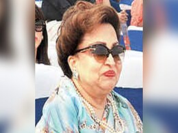 ज्योतिरादित्य सिंधिया की मां माधवी राजे की हालत गंभीर, वेंटिलेटर पर चल रहा है इलाज ज्योतिरादित्य सिंधिया की मां माधवी राजे की हालत गंभीर, वेंटिलेटर पर चल रहा है इलाज