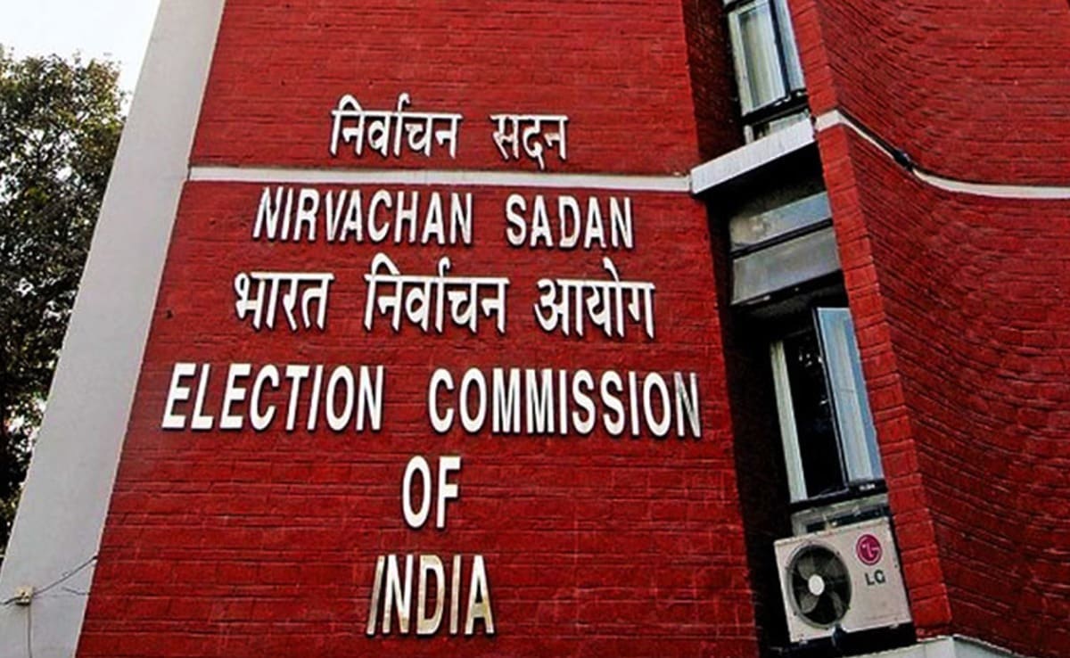 Election Commission Removes Home Secretaries Of 6 States, Bengal Top Cop Election Commission Removes Home Secretaries Of 6 States, Bengal Top Cop