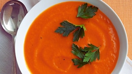 Carrot-Orange Soup: नितीन गडकरींच्या नागपुरातील प्रसिद्ध संत्र्याच्या सूपची चव चाखलीय? घरच्या घरी असे तयार सूप