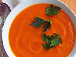 Carrot-Orange Soup: नितीन गडकरींच्या नागपुरातील प्रसिद्ध संत्र्याच्या सूपची चव चाखलीय? घरच्या घरी असे तयार सूप