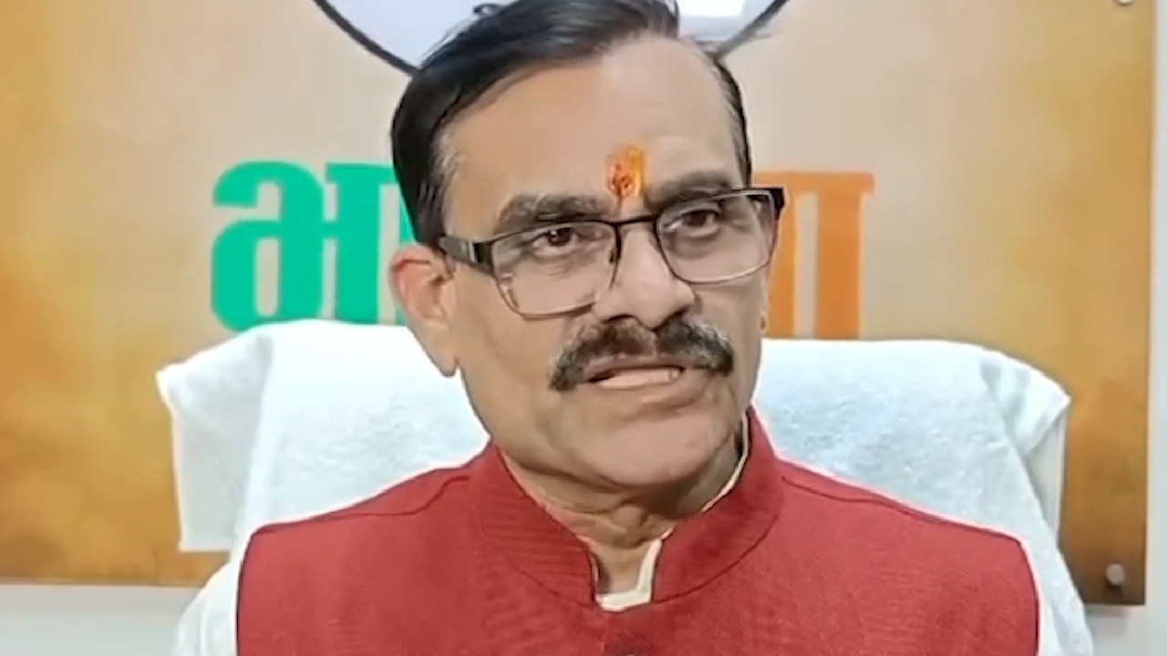 मोदी के परिवार वाले बयान को  लेकर लालू पर बरसे वीडी शर्मा