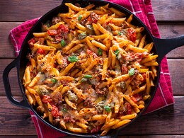 Hungry And Lazy? Try This Quick One-Pot Pasta Recipe Under 10 Minutes!
