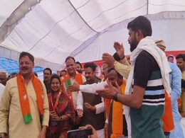 MP Congress: कांग्रेस में नहीं रुक रहा पतझड़ का सिलसिला,  फिर दर्जनों कांग्रेसियों ने थामा भाजपा का दामन MP Congress: कांग्रेस में नहीं रुक रहा पतझड़ का सिलसिला,  फिर दर्जनों कांग्रेसियों ने थामा भाजपा का दामन