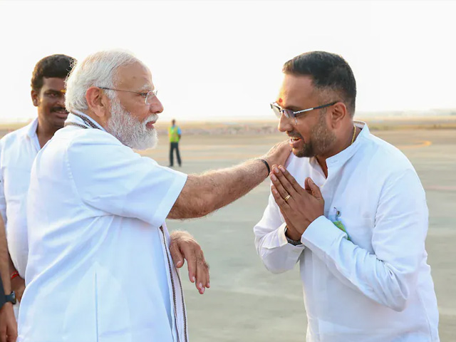 At Chennai Airport, PM Modi's "Special Interaction" With BJP Worker