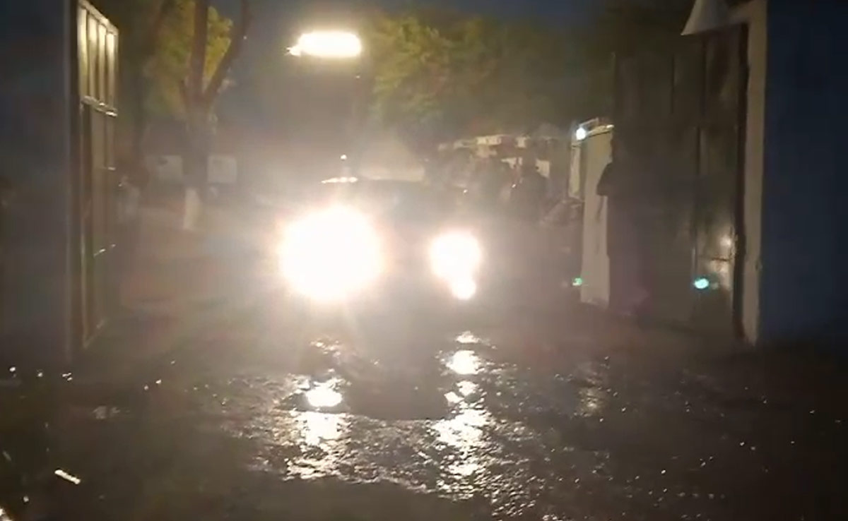 MP Weather: ग्वालियर समेत कई शहरों में मौसम ने फिर बदला रंग, किसानों की बढ़ सकती हैं मुश्किलें