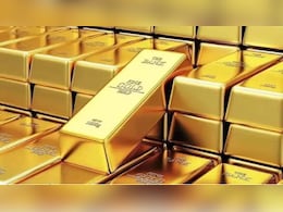 सोने-चांदीच्या दरात घसरण, अक्षय्यतृतीयेच्या तोंडावर नागरिकांसाठी खूशखबर सोने-चांदीच्या दरात घसरण, अक्षय्यतृतीयेच्या तोंडावर नागरिकांसाठी खूशखबर