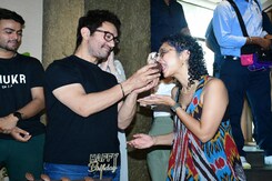 Aamir Khan's Birthday Celebrations With No-So-<i>Laapataa</i> Lady Kiran Rao And The Paps Aamir Khan's Birthday Celebrations With No-So-<i>Laapataa</i> Lady Kiran Rao And The Paps